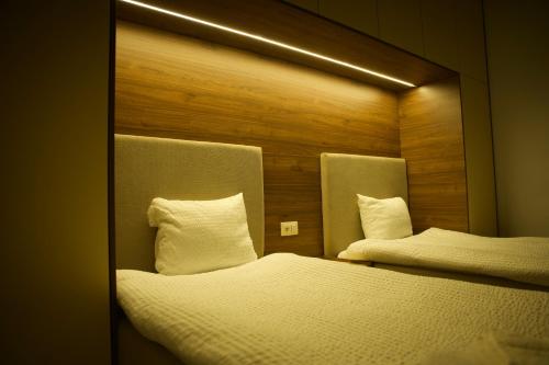 Jon Apartments — Pec — photo 2