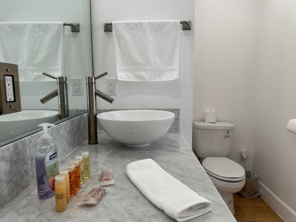 One Lux Stay HWH Downtown Los Angeles - photo 109
