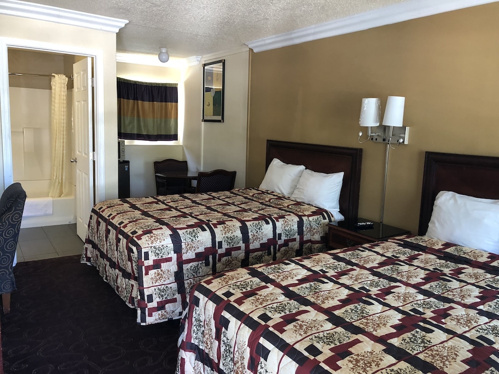 Lamplighter Motel - photo 6