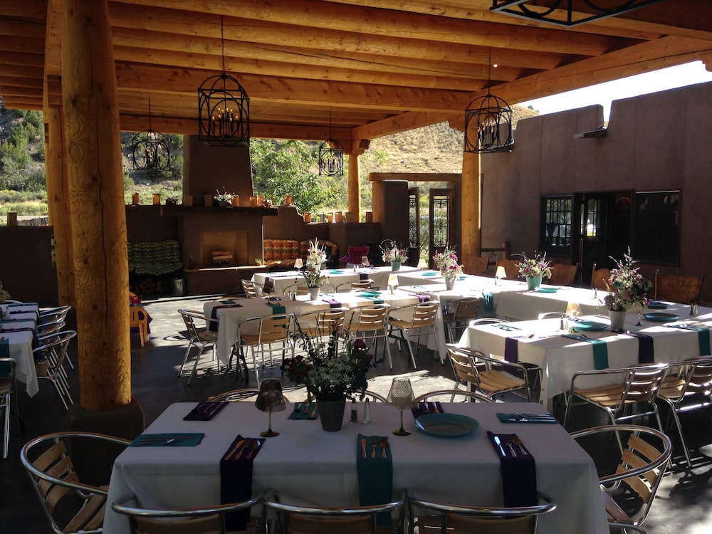 The Abiquiu Inn - photo 85