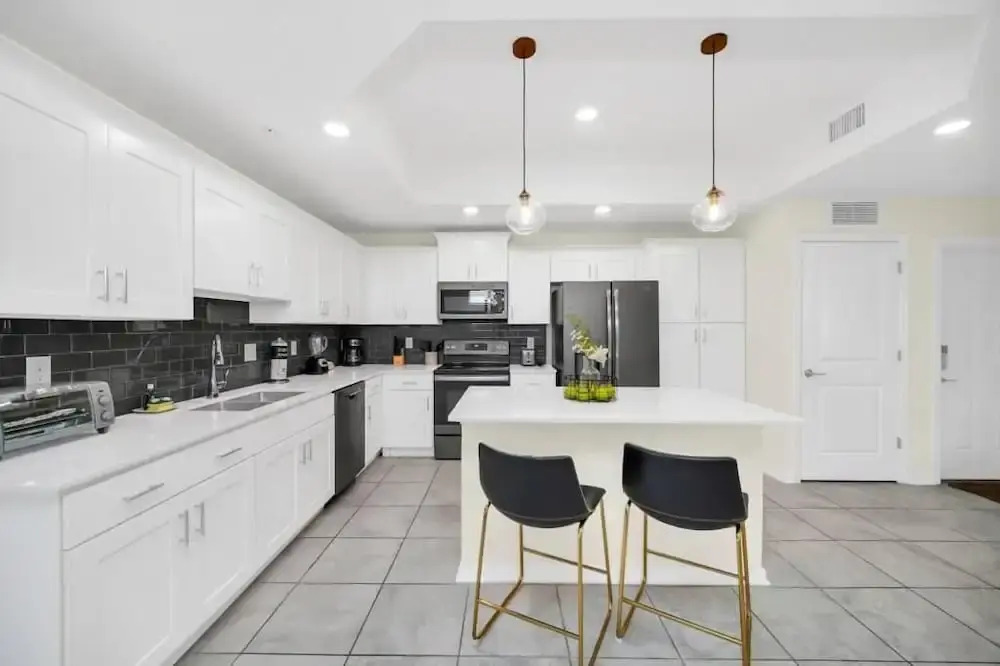 3131 PD Luxury 3 bed Condo in Storey Lake Resort - photo 11