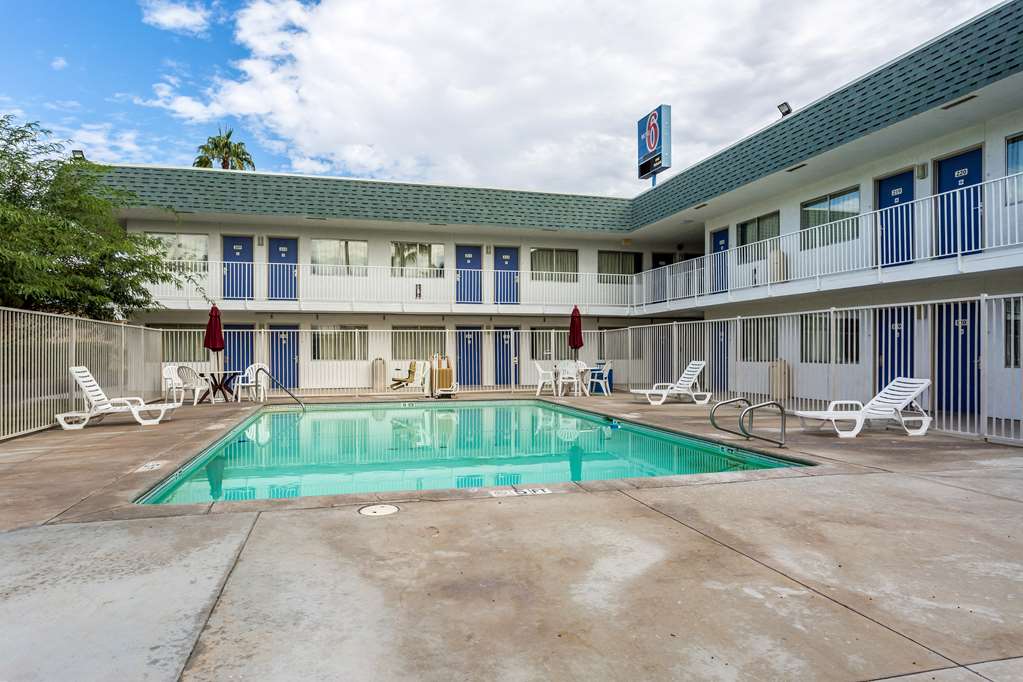 Motel 6 Blythe CA - photo 12