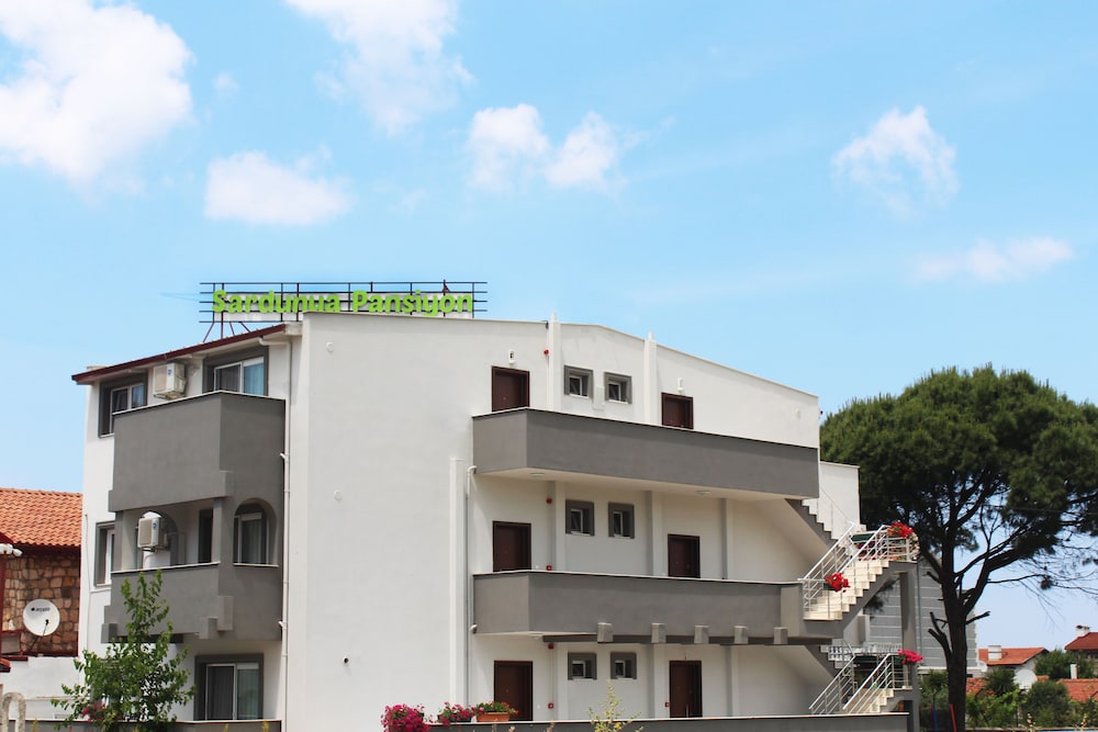 Sardunya Apart Otel in Urla, Turkey