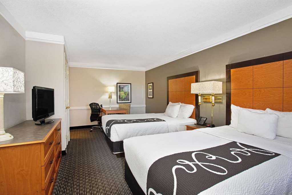 La Quinta Inn by Wyndham Denver Golden - photo 19