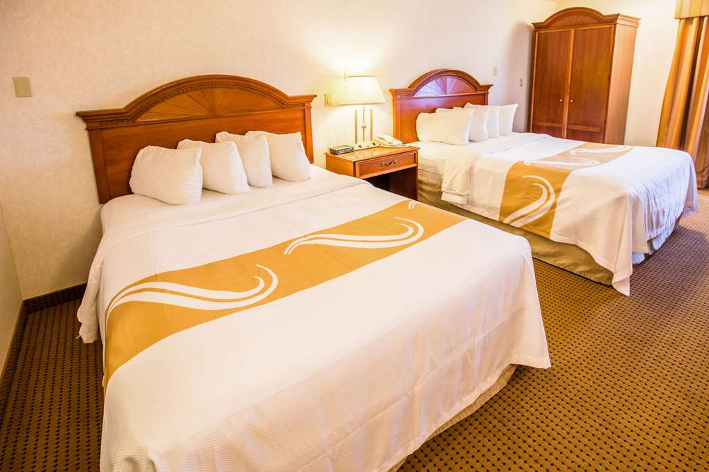 Quality Inn & Suites University - photo 12