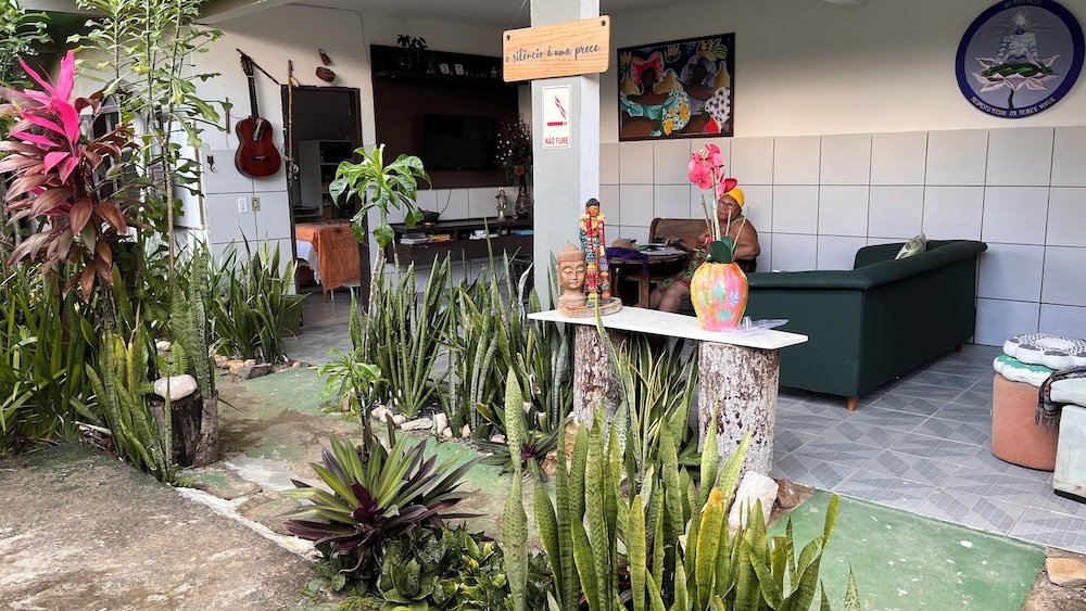 Pousada CHT Refúgio Espiritual e Saúde — hotel in Vera Cruz