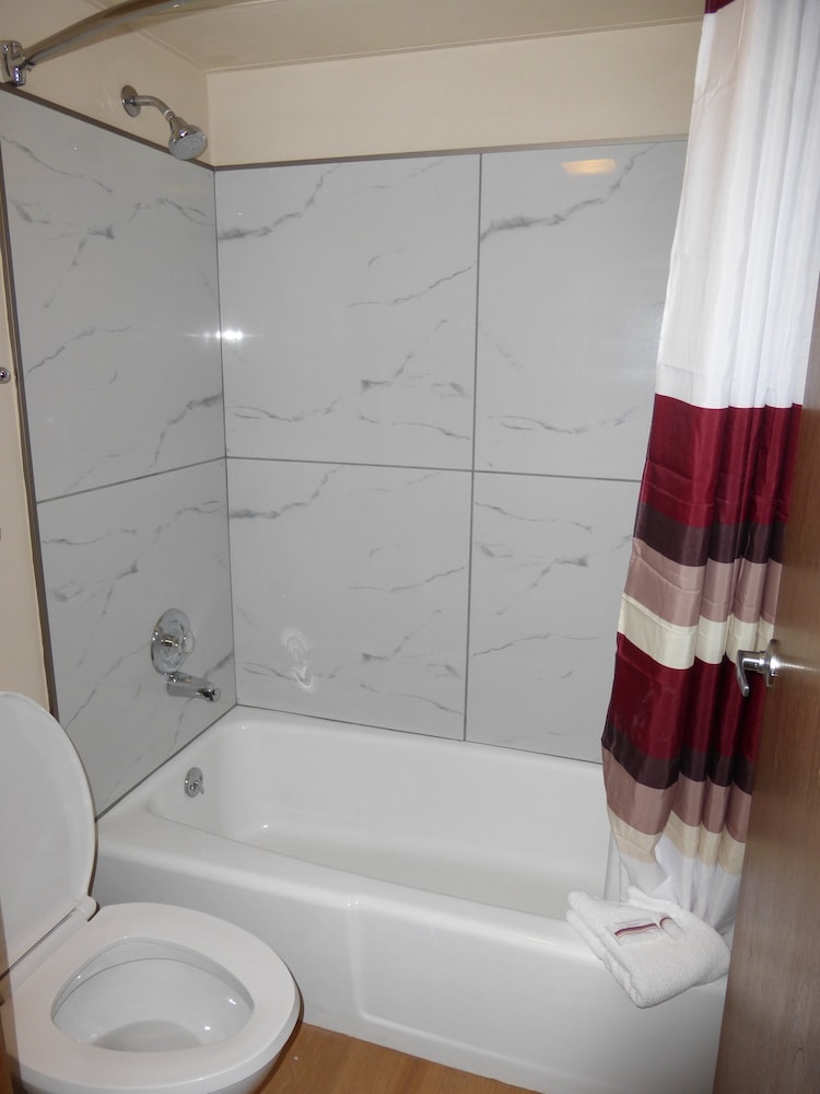 Red Roof Inn Grand Junction - photo 14