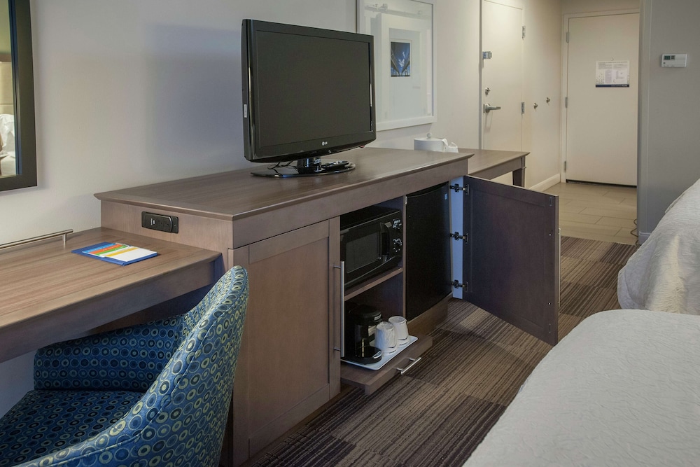 Hampton Inn & Suites New Orleans Elmwood Clearview Pkway LA - photo 13