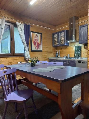 Wooden house — 4-Star Luxury Hotel in Hateg, Romania