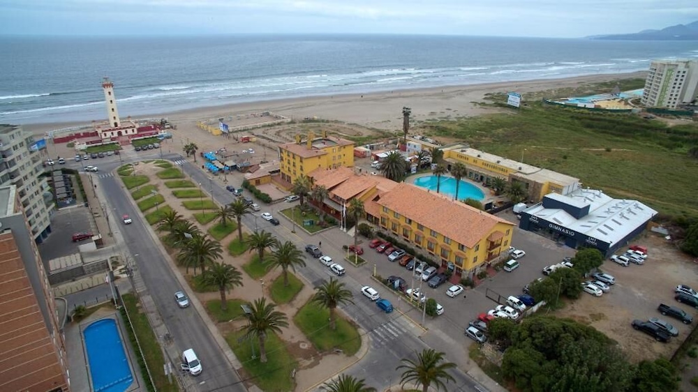 Serena Plaza in La Serena, Chile