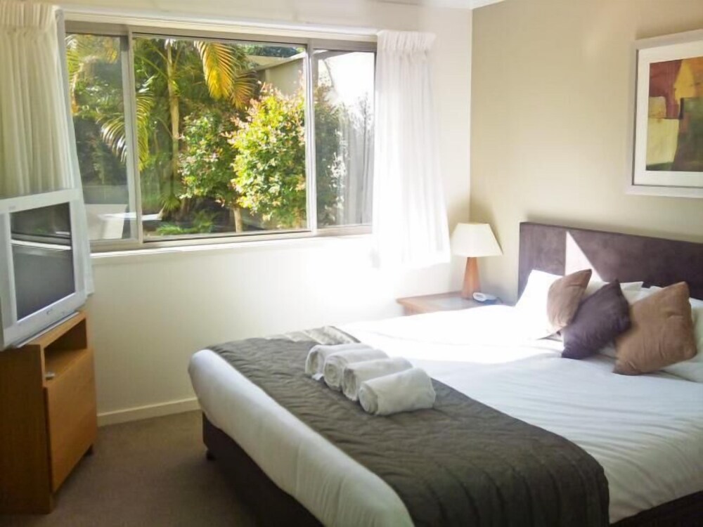 Beach Blue Resort — 4-Star Luxury Hotel in Port Macquarie, Australia