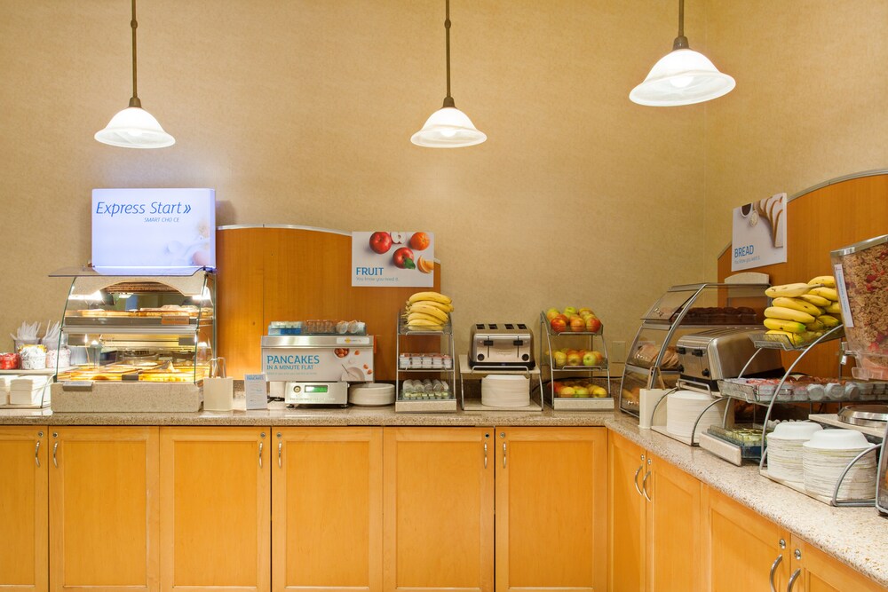 Fairfield Inn & Suites Seattle Downtown Seattle Ce - photo 29