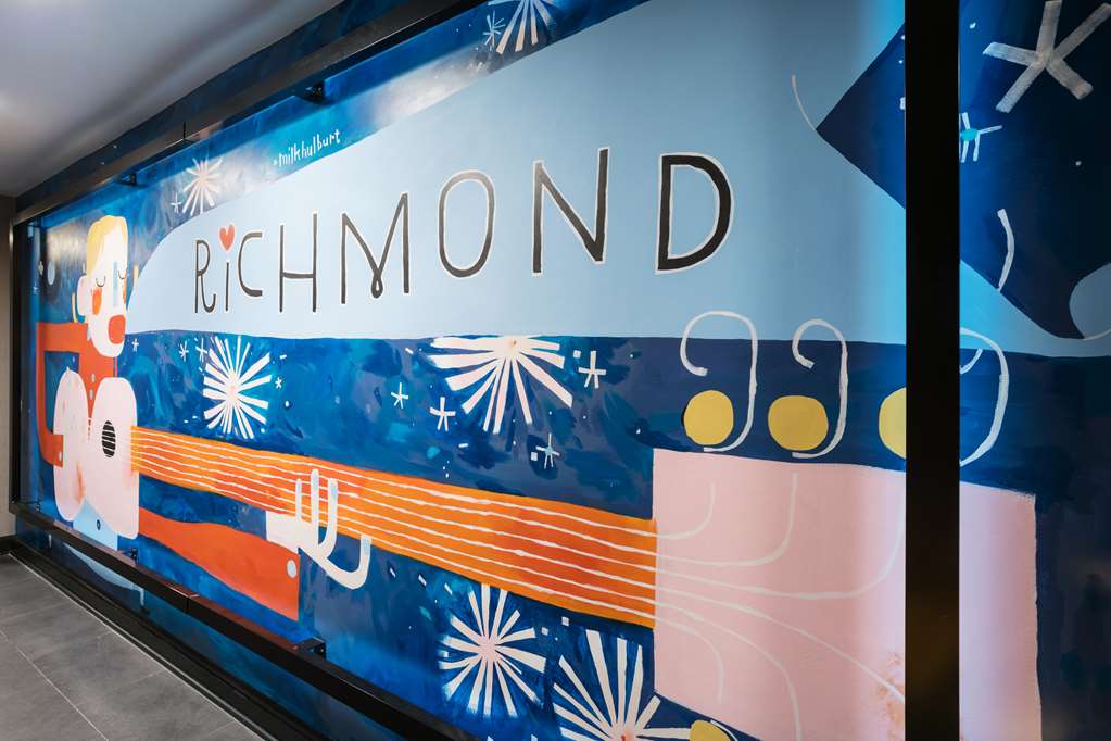 The Commonwealth - photo 7