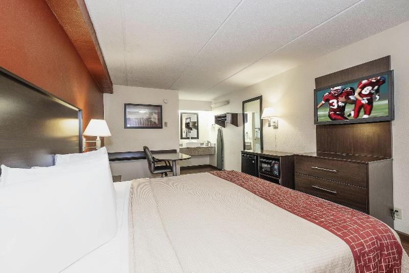 Red Roof Inn Jackson North Ridgeland - photo 24