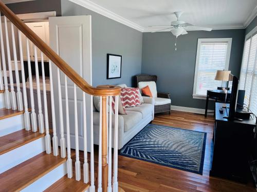 2ice As Nice 4 Bedroom Home By Redawning 7148112 — Shallotte