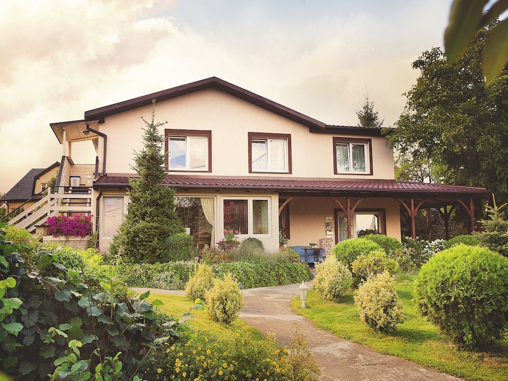 Pokoje Gościnne Gazda — hotel in Szczytna