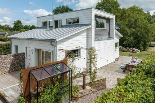 Bolmen - carbon neutral hotel in Unknown City