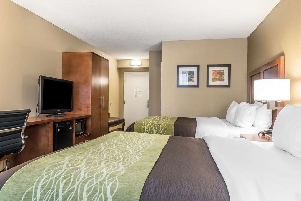 Comfort Inn & Suites Piqua Near Troy I75 - photo 17