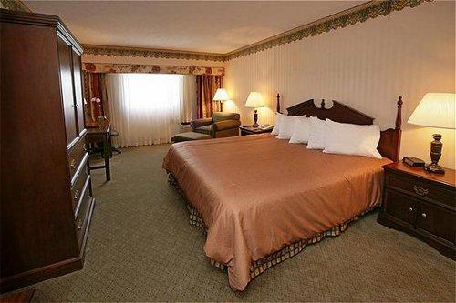 Hotel at Wichita Falls - photo 4