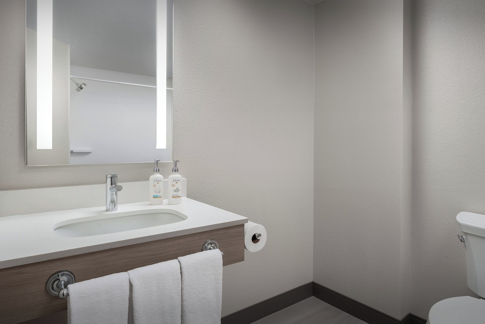 Holiday Inn Express Spokane Airport by IHG - photo 25