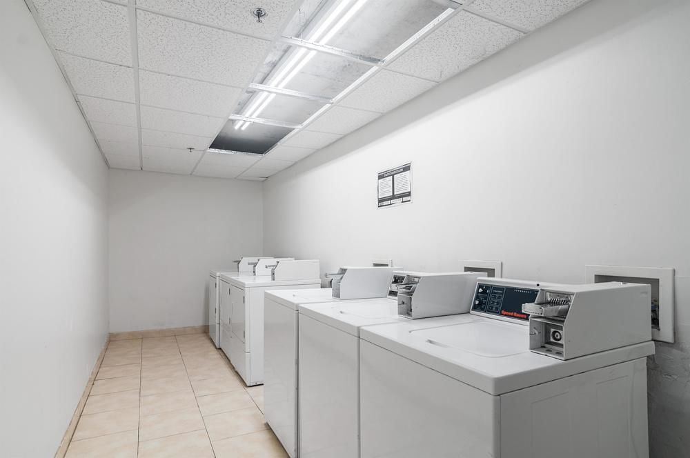 Suburban Extended Stay South of Downtown tinker AF - photo 28