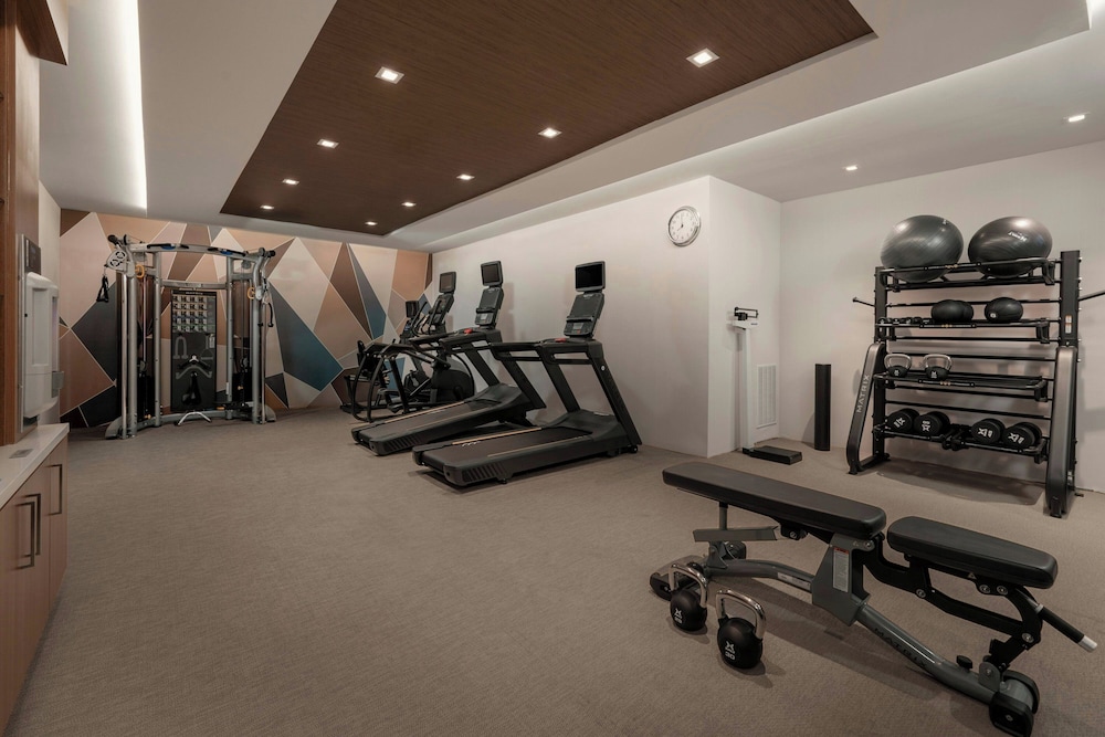 Springhill Suites Houston Brookhollow - photo 13