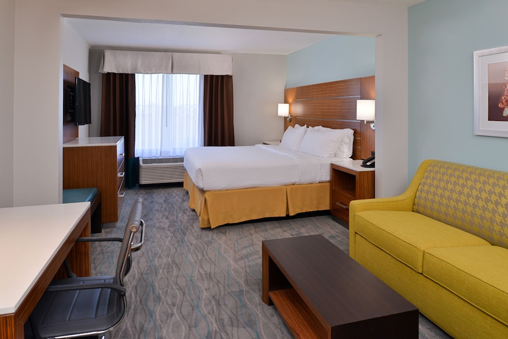 Holiday Inn Express & Suites Austin North Central by IHG - photo 7
