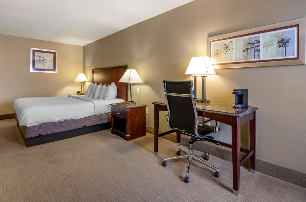 Best Western Plus Inn at Hunt Ridge - photo 19