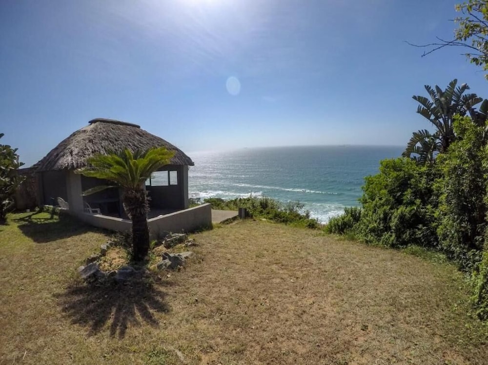 Hilltop Hideaway - last minute hotel in Durban