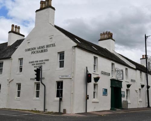 Gordon Arms Hotel — Forres