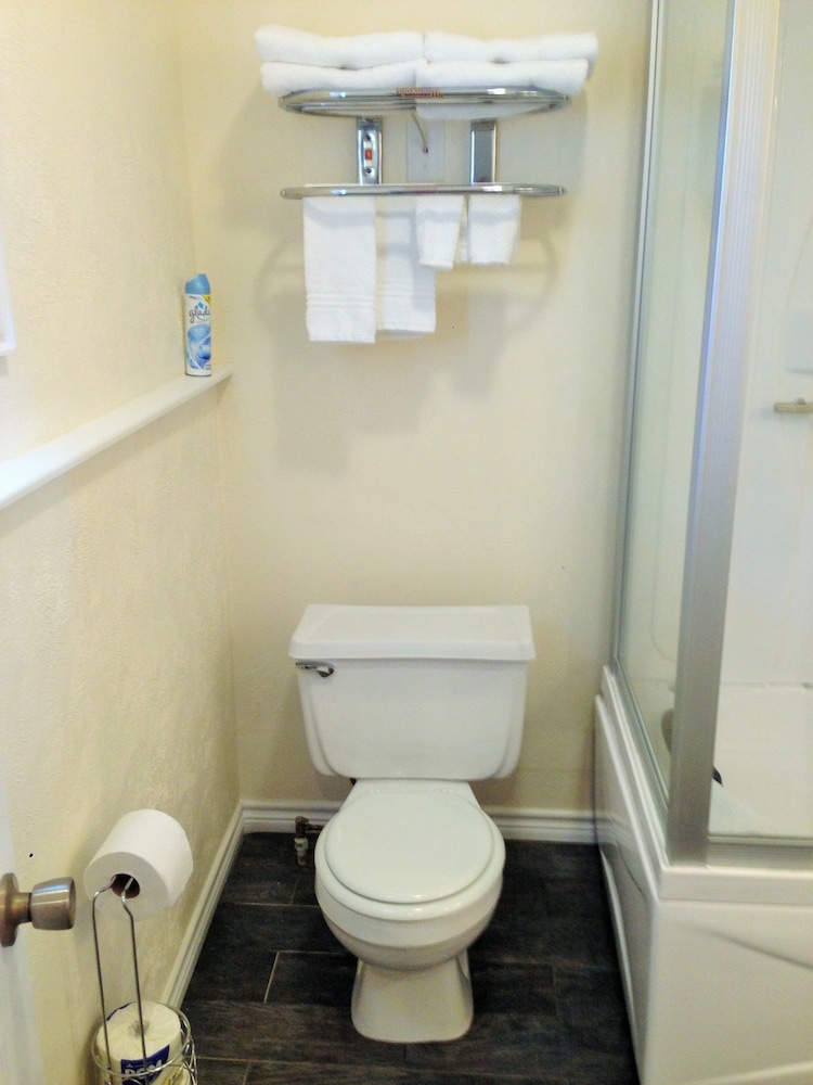 Capri Beach Hotel - photo 107