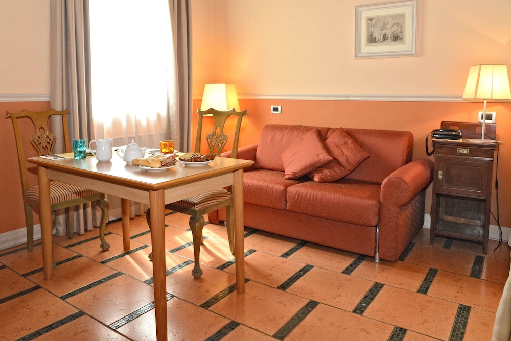 Hotel Ponte di Rialto — hotel in Crema