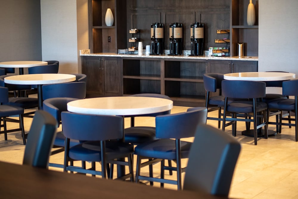 Hyatt Place Altoona Des Moines - photo 13