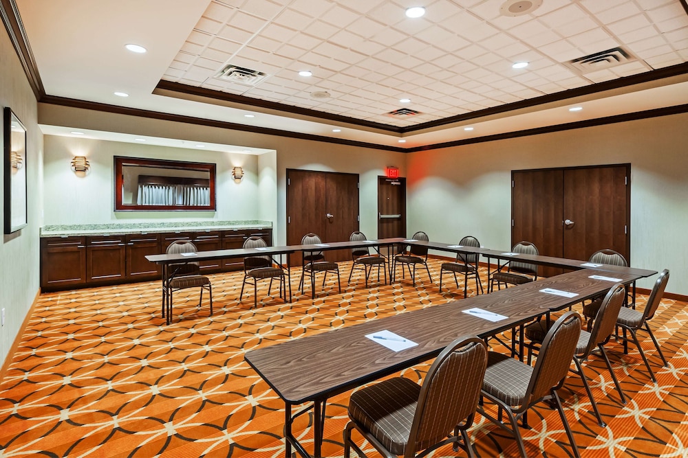 Hampton Inn & Suites Houston I 10 West Park Row - photo 29