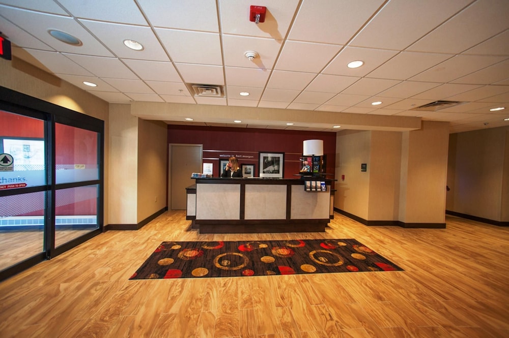 Hampton Inn Fort Morgan - photo 20