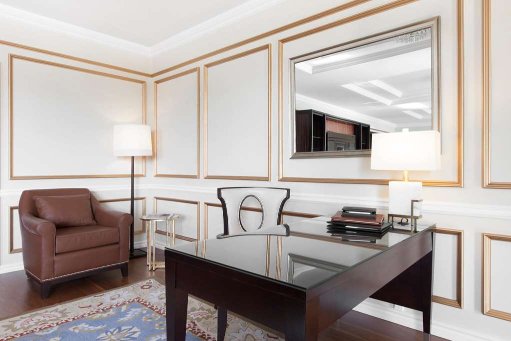 Boston Harbor Hotel - photo 31