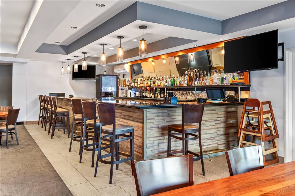Radisson Hotel Portland Airport - photo 63