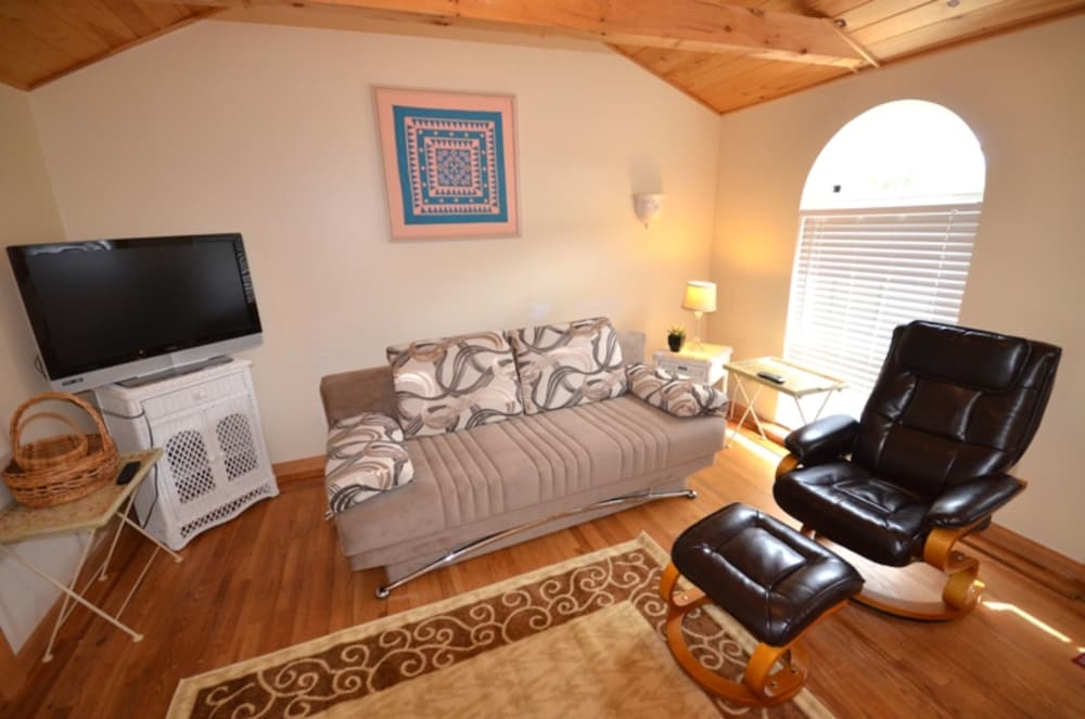 Shorelands Guest Resort and Cottages - photo 7