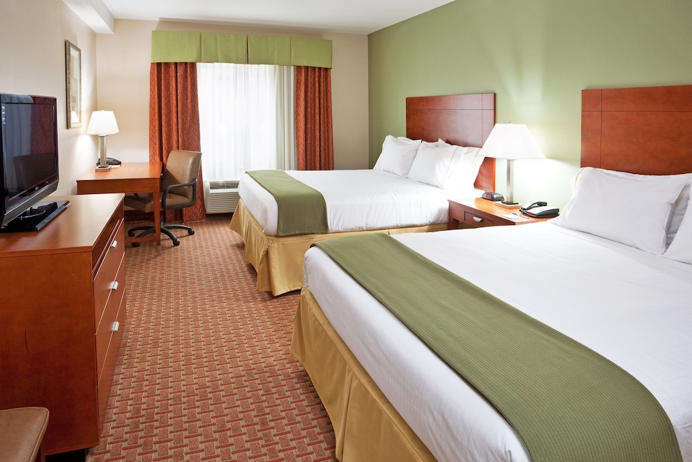 Holiday Inn Express Hotel & Suites Niagara Falls by IHG - photo 13