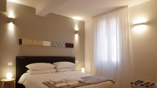 Residenza Pellacani — 4-Star Luxury Hotel in Bologna, Italy