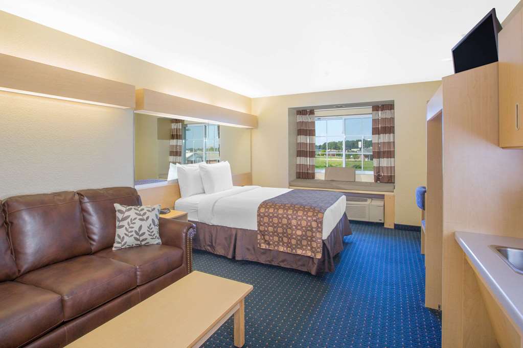 Microtel Inn & Suites by Wyndham Albertville - photo 13