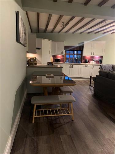 Apartment One The Carriage House York