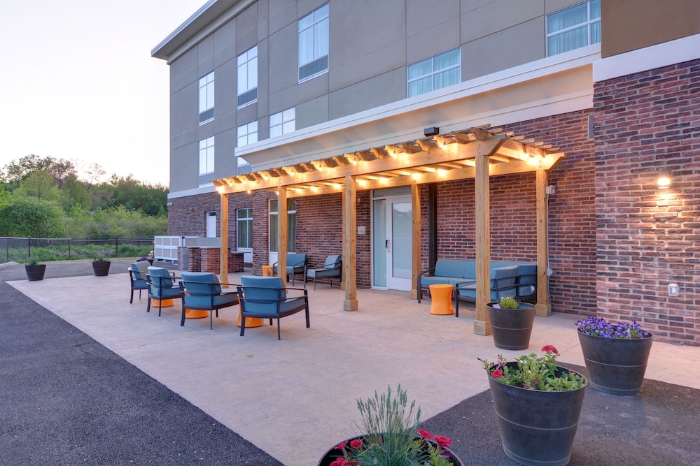 Homewood Suites by Hilton Hadley Amherst - photo 65