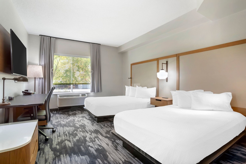 Fairfield Inn by Marriott Boone - photo 13