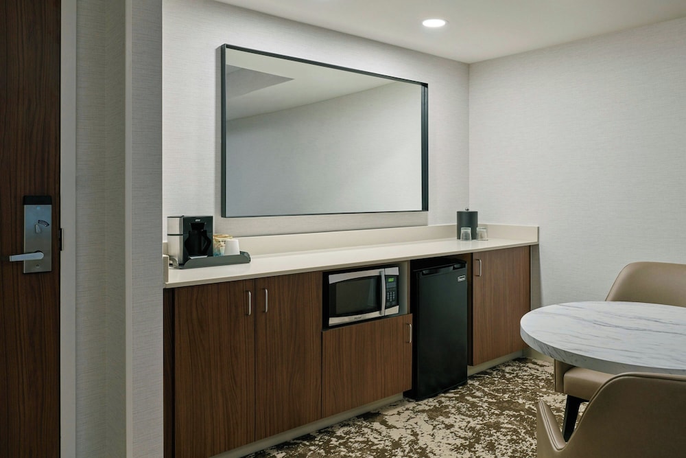 Courtyard by Marriott Pasadena Old Town - photo 53