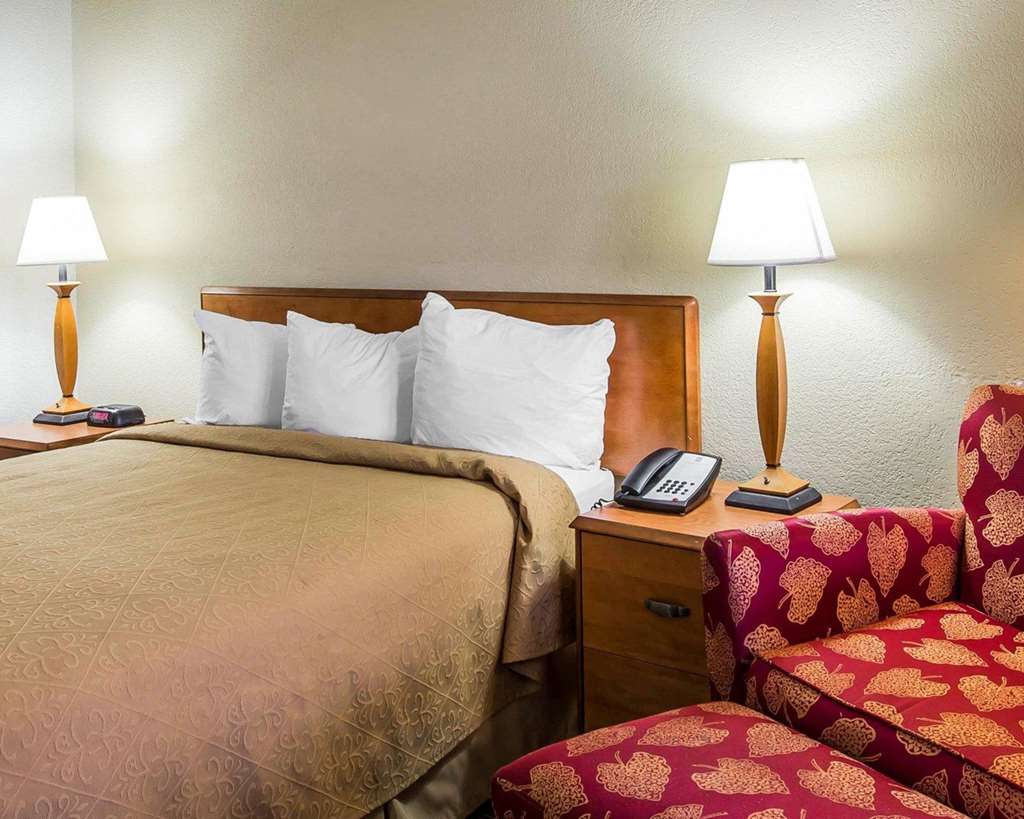 Quality Inn At the Mall Valdosta - photo 8