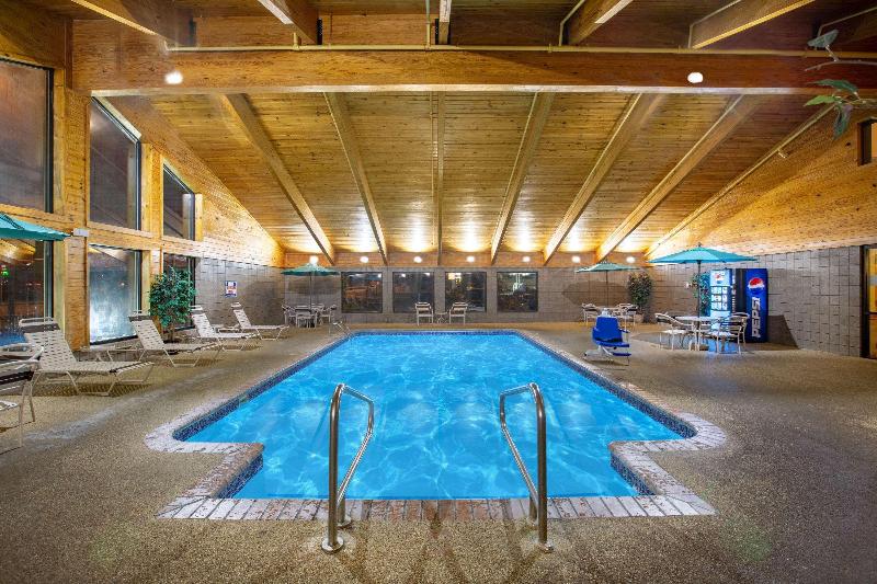 AmericInn by Wyndham Kearney - photo 24