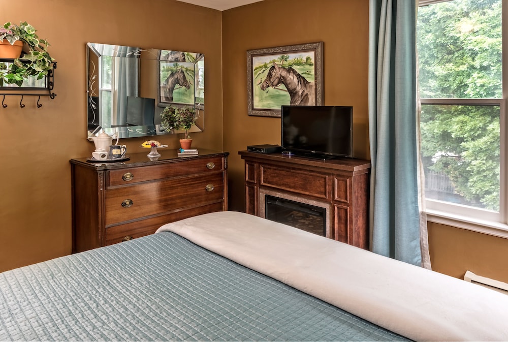 Silver Heart Inn and Cottages - photo 11