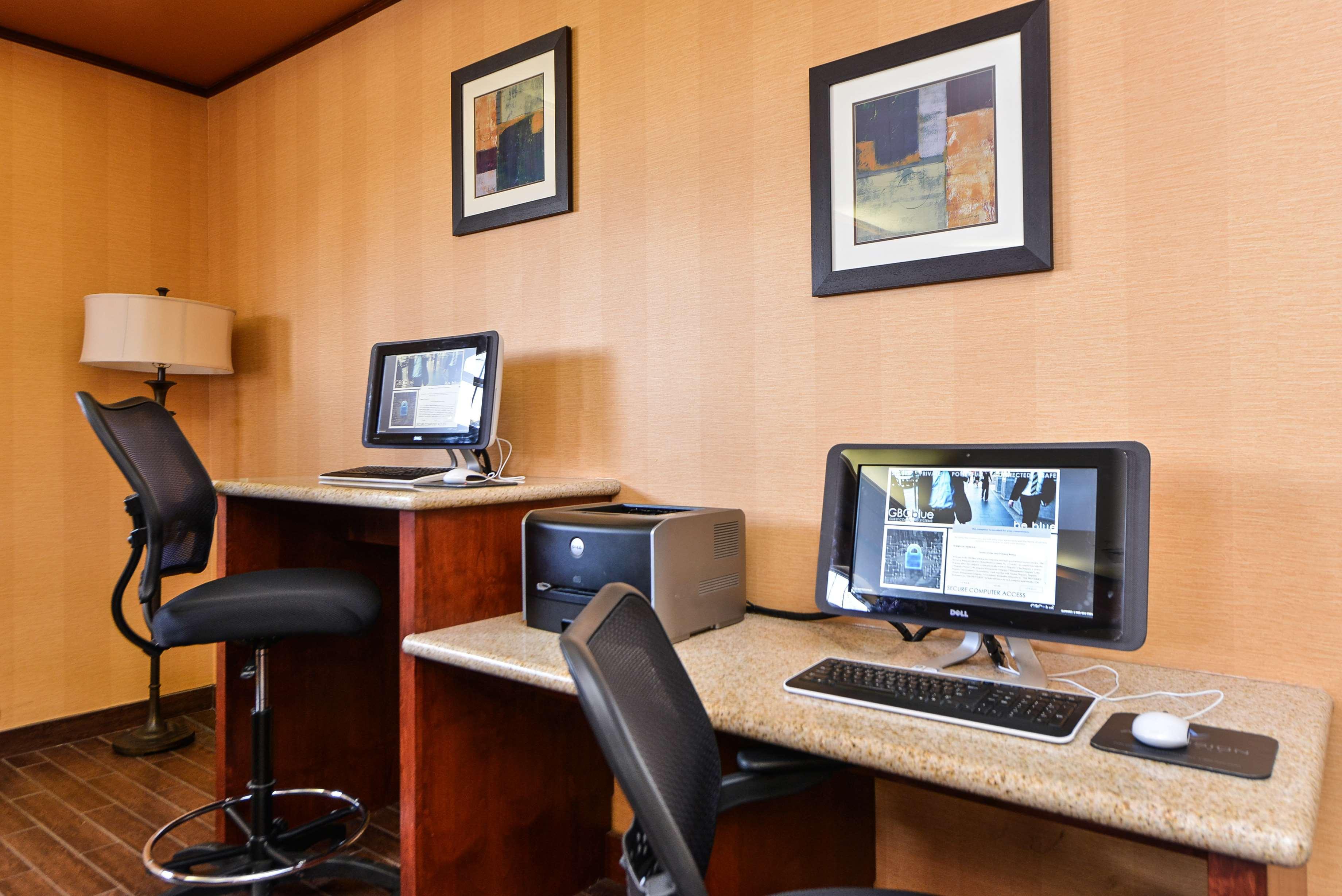 Best Western Plus Meridian - photo 30