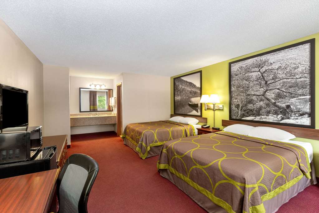Super 8 by Wyndham Eureka Springs - photo 7